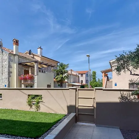 Runa With Terrace Poreč