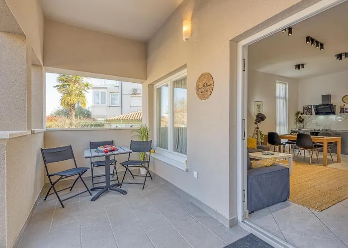 Runa With Terrace * Porec